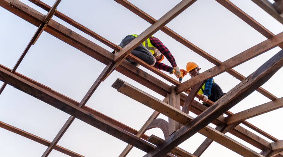 Professional residential roofers in Huntington, UT